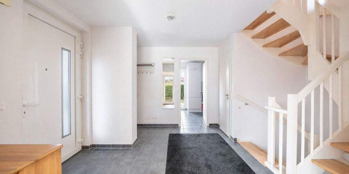 Doppelhaushälfte Berlin Lichterfelde - 5 Zimmer, 142 m&sup2;, 890.000&euro; | Angebot:25800065