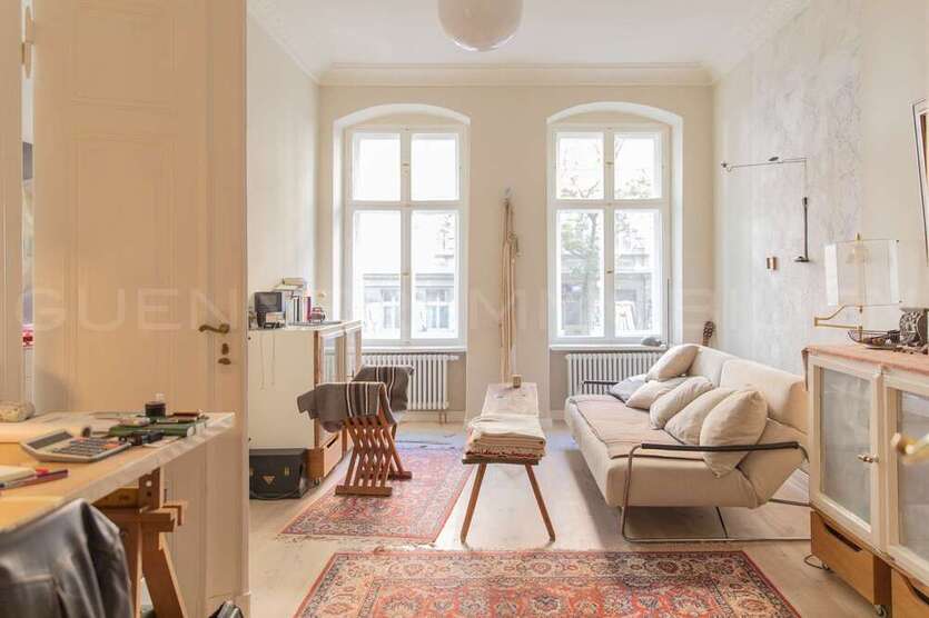 Haus zum Kaufen in Berlin 2.990.000 € 1286 m²