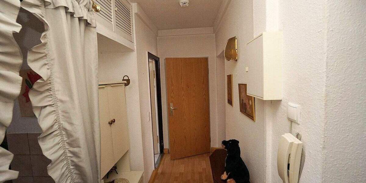 Etagenwohnung Potsdam Waldstadt I - 4 Zimmer, 70 m&sup2;, 220.000&euro; | Angebot:25837390