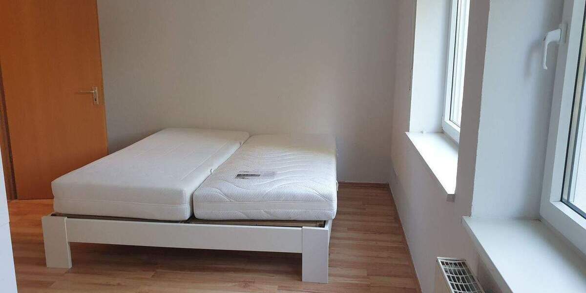 Etagenwohnung Berlin Kaulsdorf - 2 Zimmer, 66 m&sup2;, 1.199&euro; | Angebot:25666378
