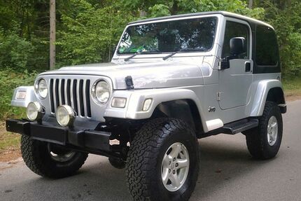 Jeep Wrangler 120.000 km 15.900 &euro; Berlin 10405