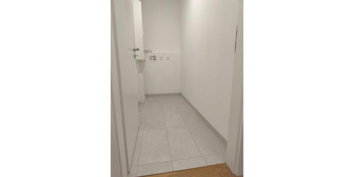 Erdgeschoßwohnung Berlin Spandau - 1 Zimmer, 34 m&sup2;, 987&euro; | Angebot:25612040