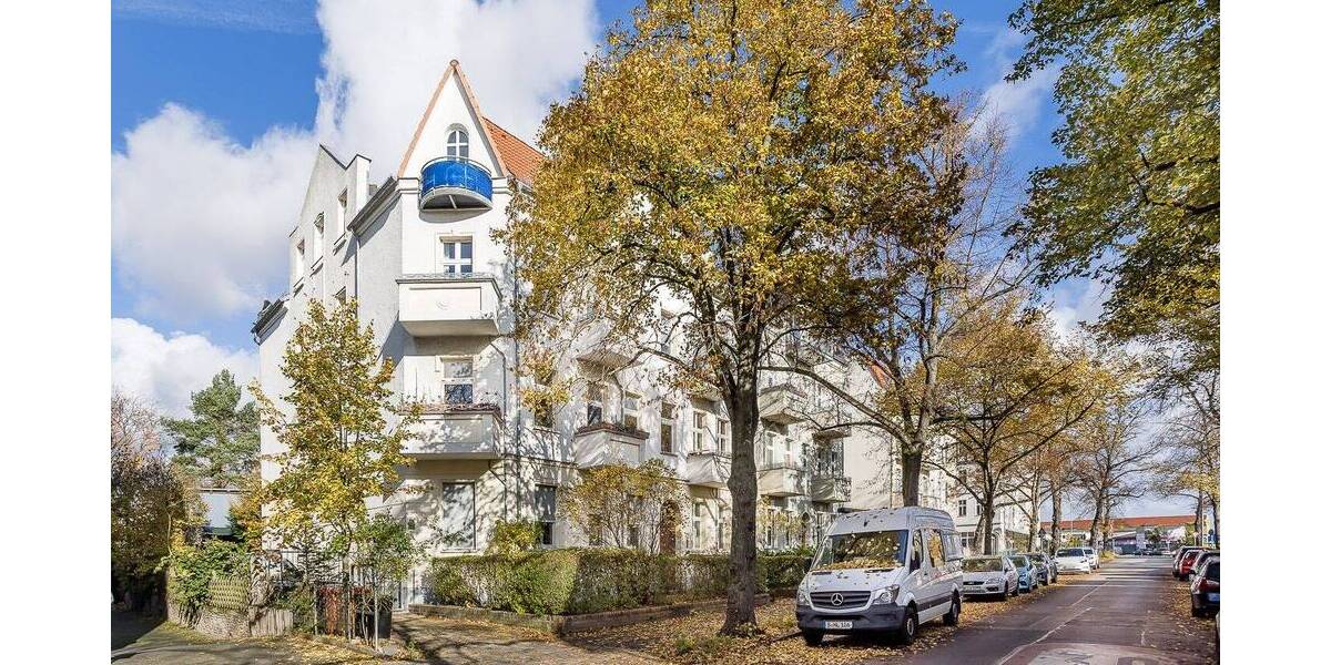 Bezugsfreie 2-Zimmer-Altbau-Dachgeschosswohnung nahe Brosepark 2 zimmer