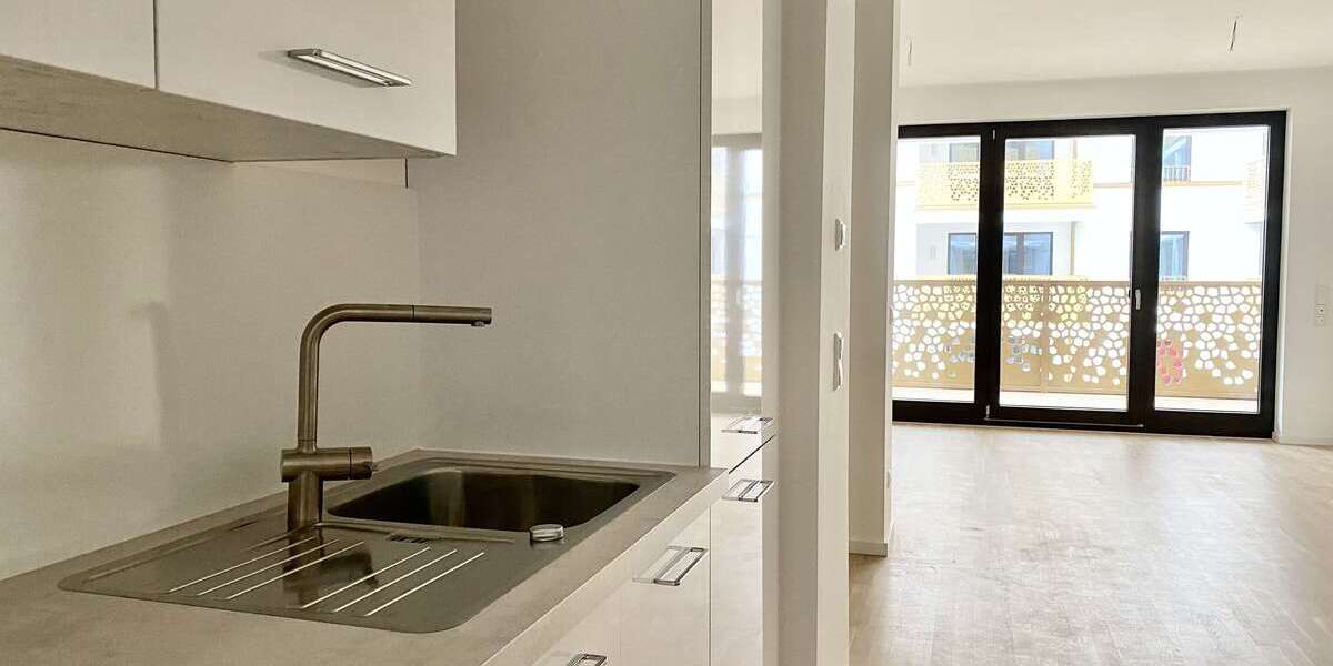 Etagenwohnung Berlin Mitte - 2 Zimmer, 78 m&sup2;, 1.700&euro; | Angebot:25982955