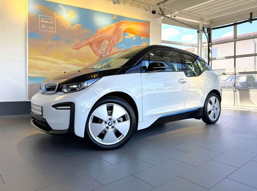 i3