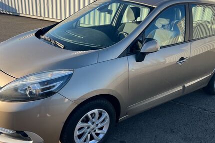 Renault Scenic 139.000 km 2.990 &euro; Berlin 12057