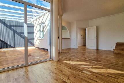 Wohnung Berlin Britz - 2 Zimmer, 97 m&sup2;, 1.500&euro; | Angebot:26597264