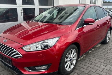 Ford Focus 53.700 km 11.990 &euro; Mahlow 15831