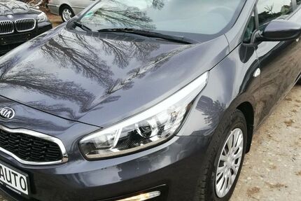 Kia ceed / Ceed 22.450 km 13.190 € Berlin - Französische Buchholz 13127