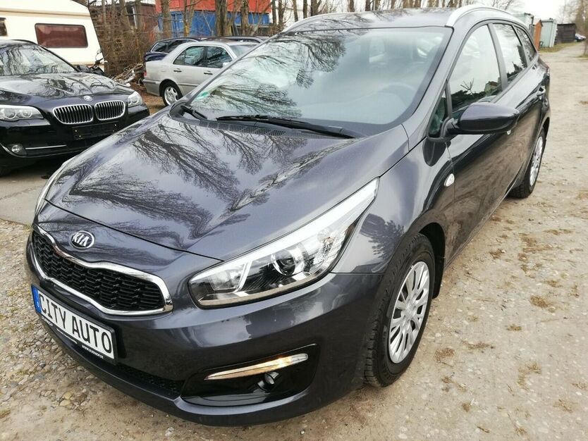 Kia ceed / Ceed 22.450 km 13.190 € Berlin - Französische Buchholz 13127