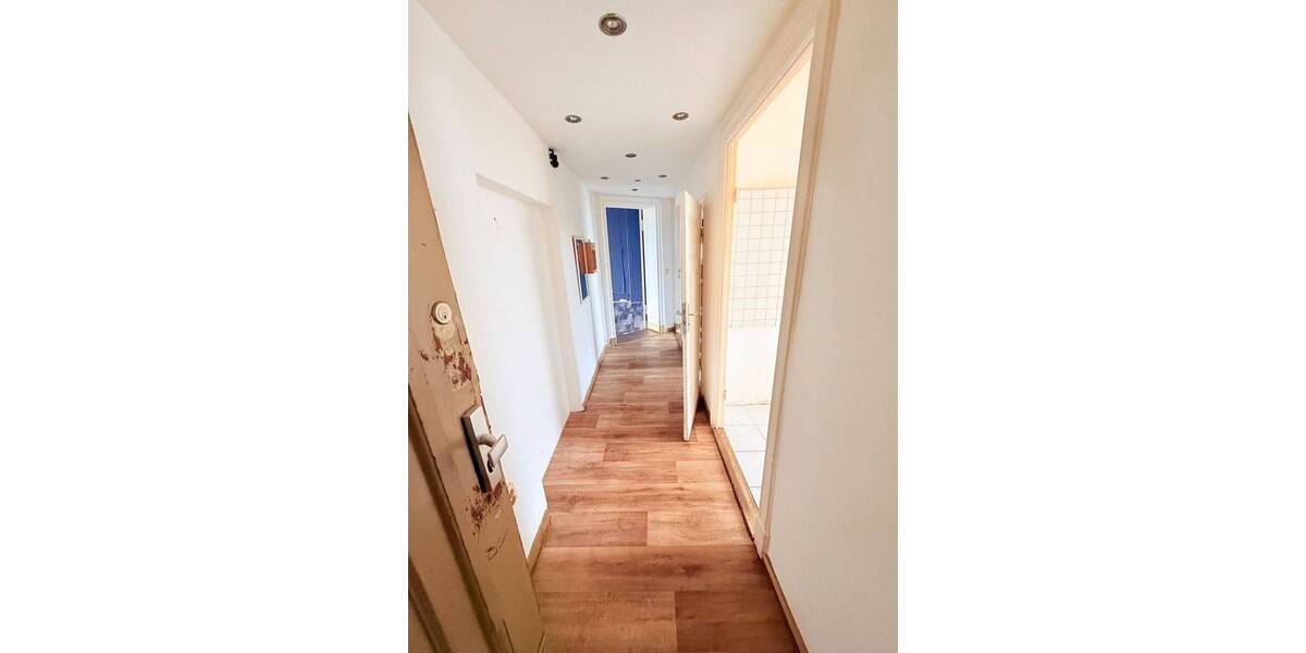 Etagenwohnung Berlin Alt-Hohenschönhausen - 2 Zimmer, 65 m&sup2;, 1.179&euro; | Angebot:26818345
