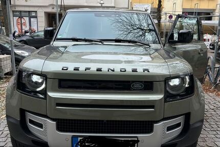 Land Rover Defender 6.500 km 61.200 € Berlin 19711