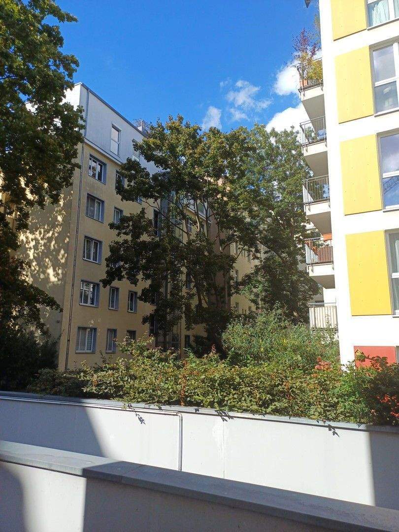 Dachgeschoss Wohnung mit Panorama im Zentrum Berlins nahe Warschauer Brücke - 3 zimmer
