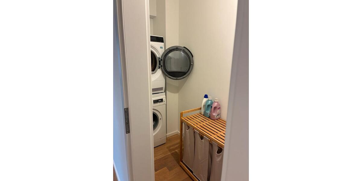 Dachgeschoßwohnung Potsdam - 4 Zimmer, 134 m&sup2;, 2.895&euro; | Angebot:24506201