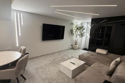 Haus Teltow - 4 Zimmer, 110 m&sup2;, 2.300&euro; | Angebot:24651036