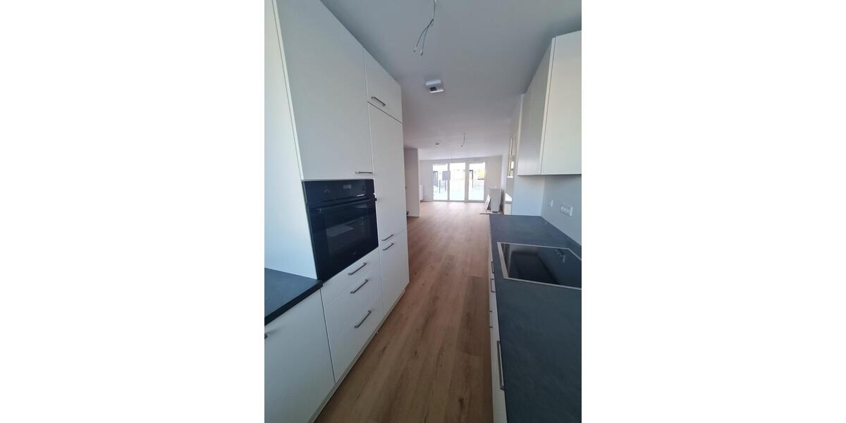 Reihenhaus Oranienburg - 5 Zimmer, 145 m&sup2;, 1.995&euro; | Angebot:24512316