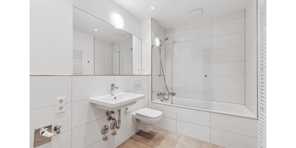 Etagenwohnung Berlin Neukölln - 1 Zimmer, 28 m&sup2;, 770&euro; | Angebot:24679260