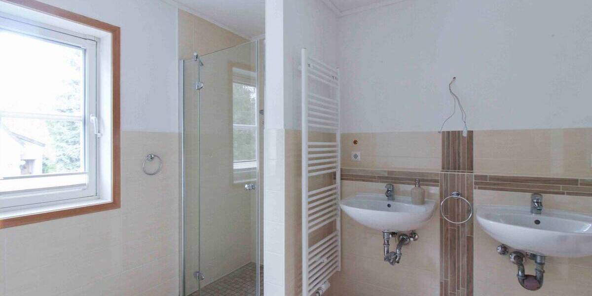 Einfamilienhaus Stahnsdorf Güterfelde - 5 Zimmer, 675.000&euro; | Angebot:26106859