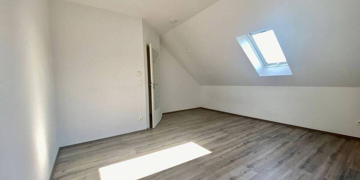 Einfamilienhaus Berlin Mahlsdorf - 4 Zimmer, 180 m&sup2;, 2.800&euro; | Angebot:26733227