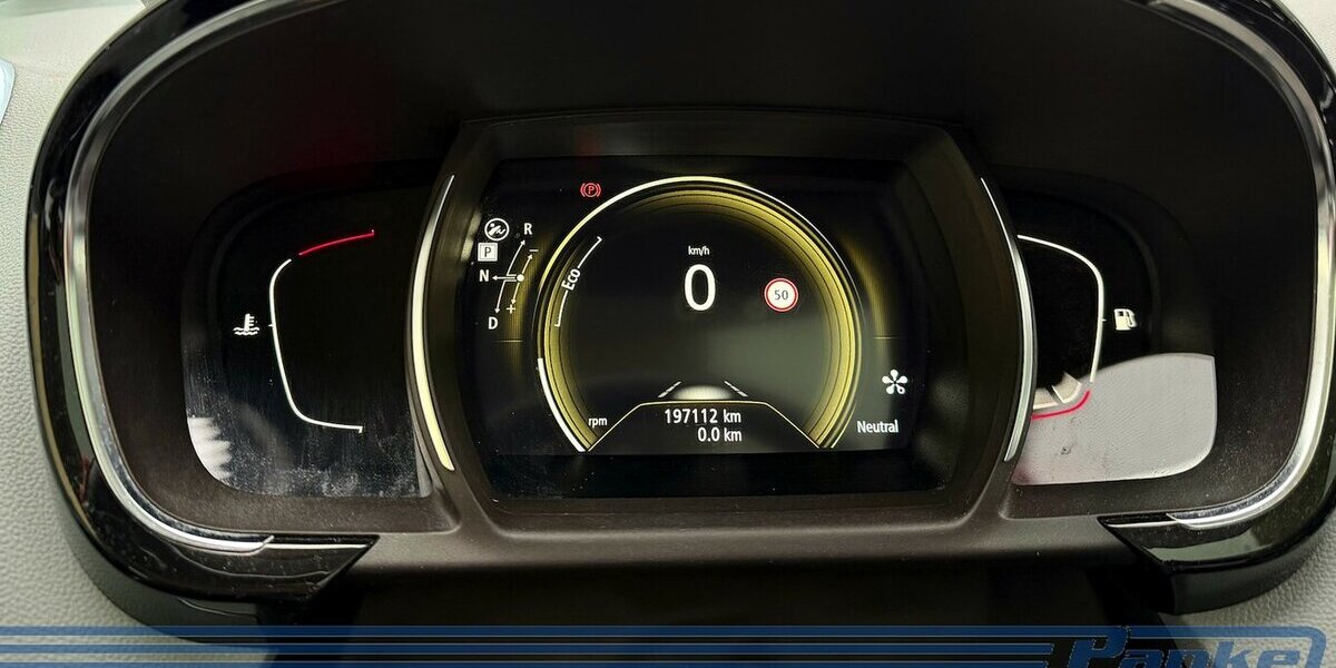 Renault Espace 1.6 dCI 160 Intens Aut.*Pano*LED*AHK*RFK* 197.112 km 8.990 &euro; Berlin 13187