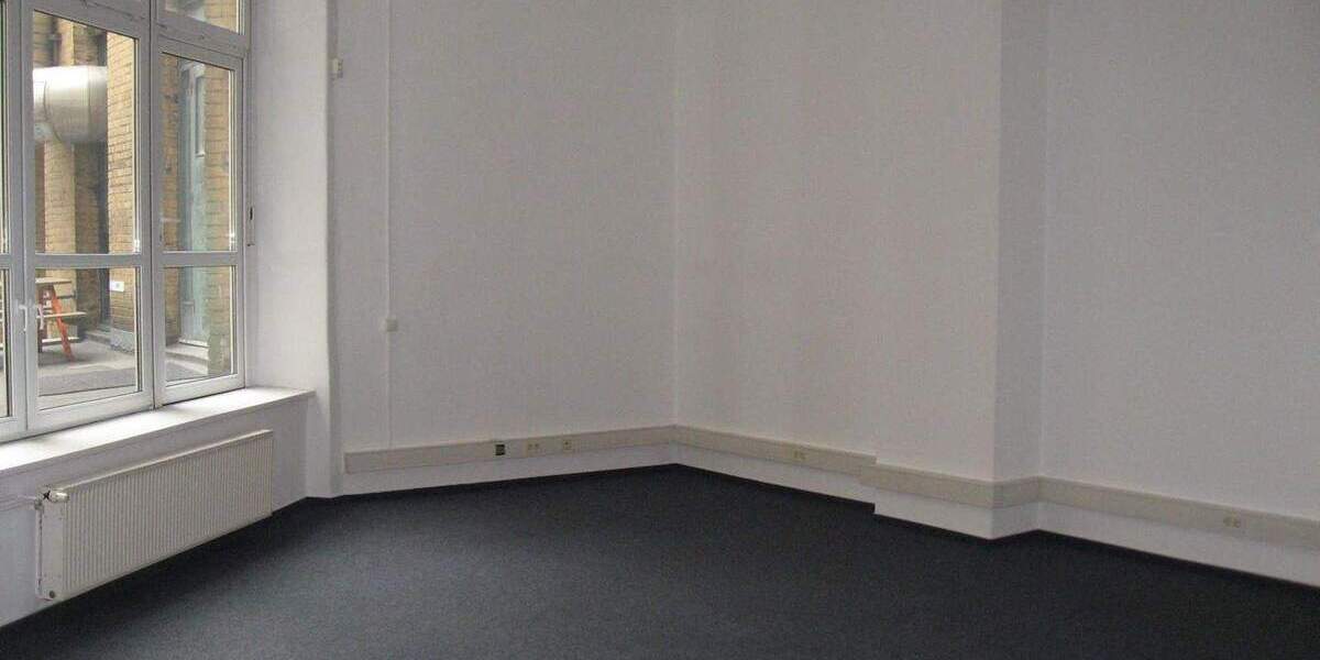 Gewerbeobjekt Berlin Prenzlauer Berg - 4 Zimmer, 157 m&sup2;, 2.826&euro; | Angebot:25727904