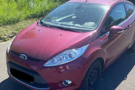 Ford Fiesta 156.000 km 2.500 &euro; Berlin 12353