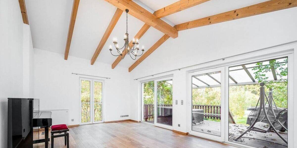 Stilvolles Einfamilienhaus in einzigartiger Lage am Tegeler Fließ 6 zimmer