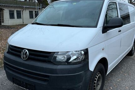 VW T5 Transporter 364.000 km 6.799 &euro; Berlin 13591