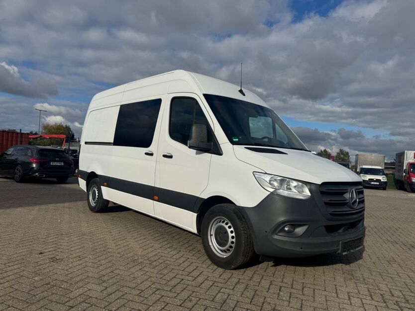 Mercedes-Benz Sprinter 278.159 km 20.230 € Berlin 12099
