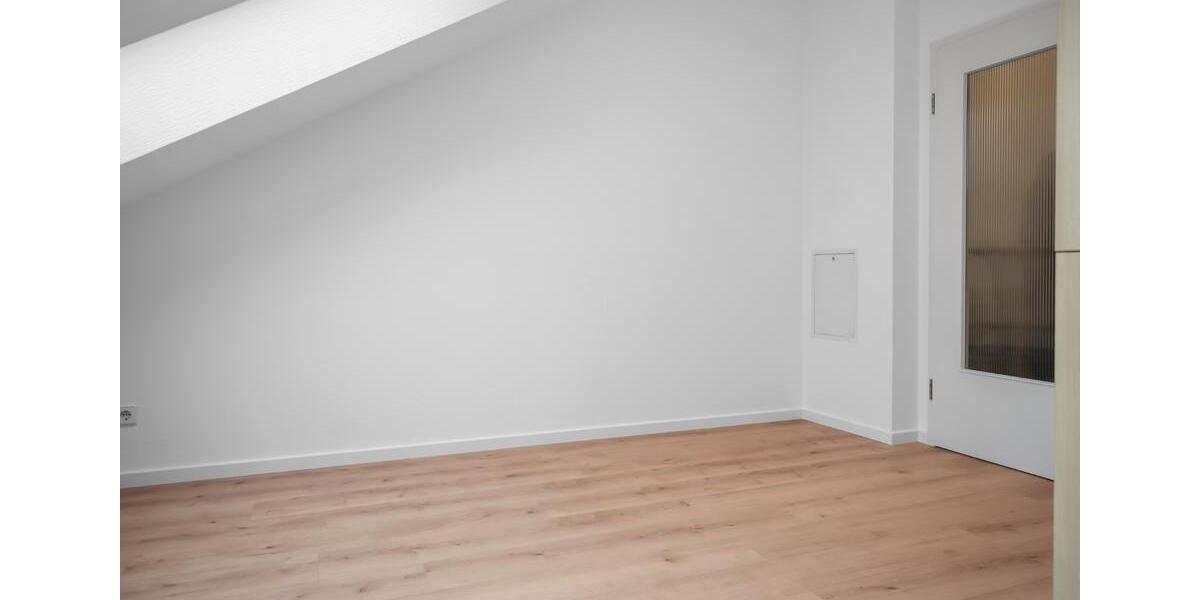 Dachgeschoßwohnung Panketal - 2.5 Zimmer, 57 m&sup2;, 890&euro; | Angebot:24863036