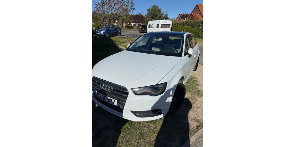 Audi A3 153.000 km 22.000 &euro; Berlin 10627