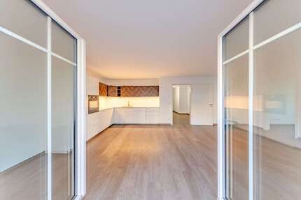 Wohnung zum Mieten in Königs Wusterhausen 1.250 € 90 m² 3 zimmer