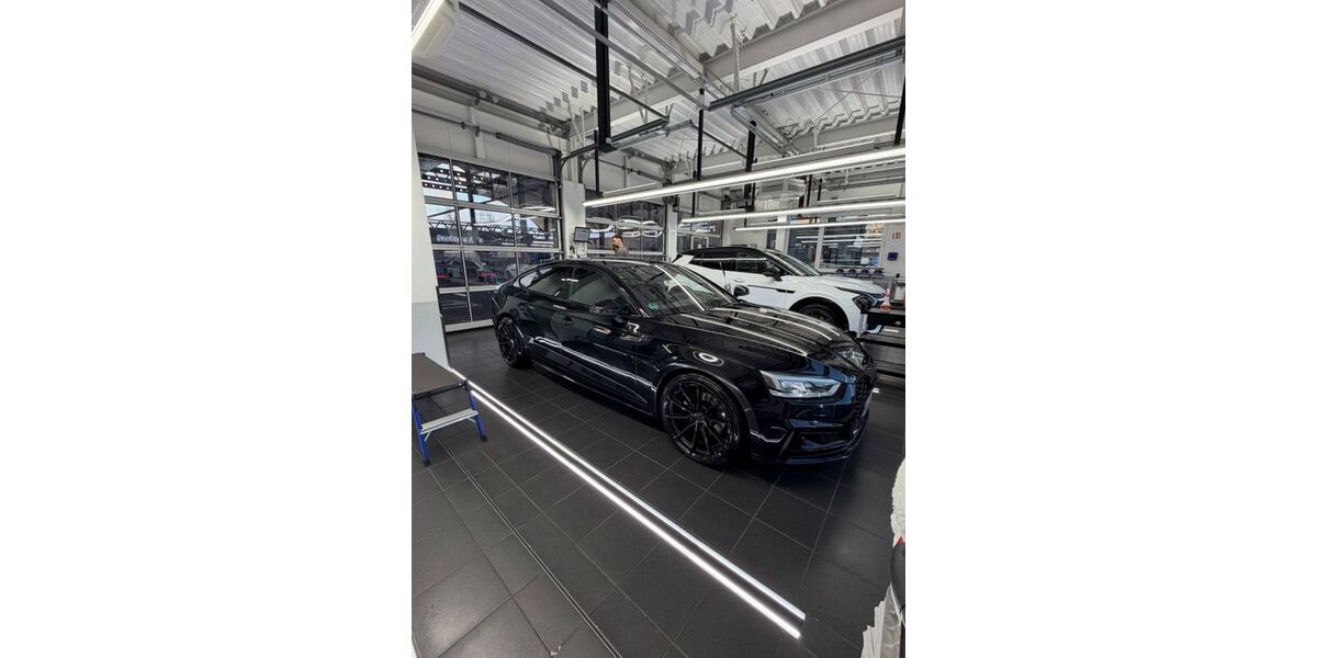Audi A5 112.000 km 22.600 &euro; Berlin 13599