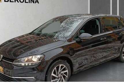 VW Golf 110.203 km 11.888 &euro; Berlin 10709