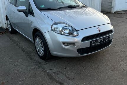 Fiat Punto 153.000 km 2.990 &euro; Berlin 12305