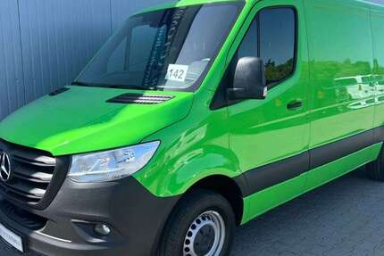 Mercedes-Benz Sprinter 142.616 km 20.999 &euro; Berlin 13055