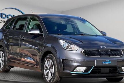 Kia Niro 208.000 km 9.399 &euro; Berlin 13088