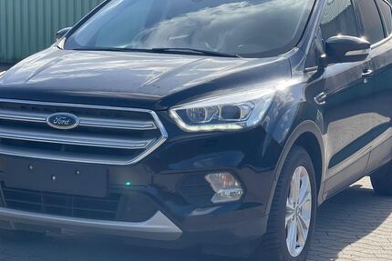 Ford Kuga 224.000 km 7.400 &euro; Berlin 12107