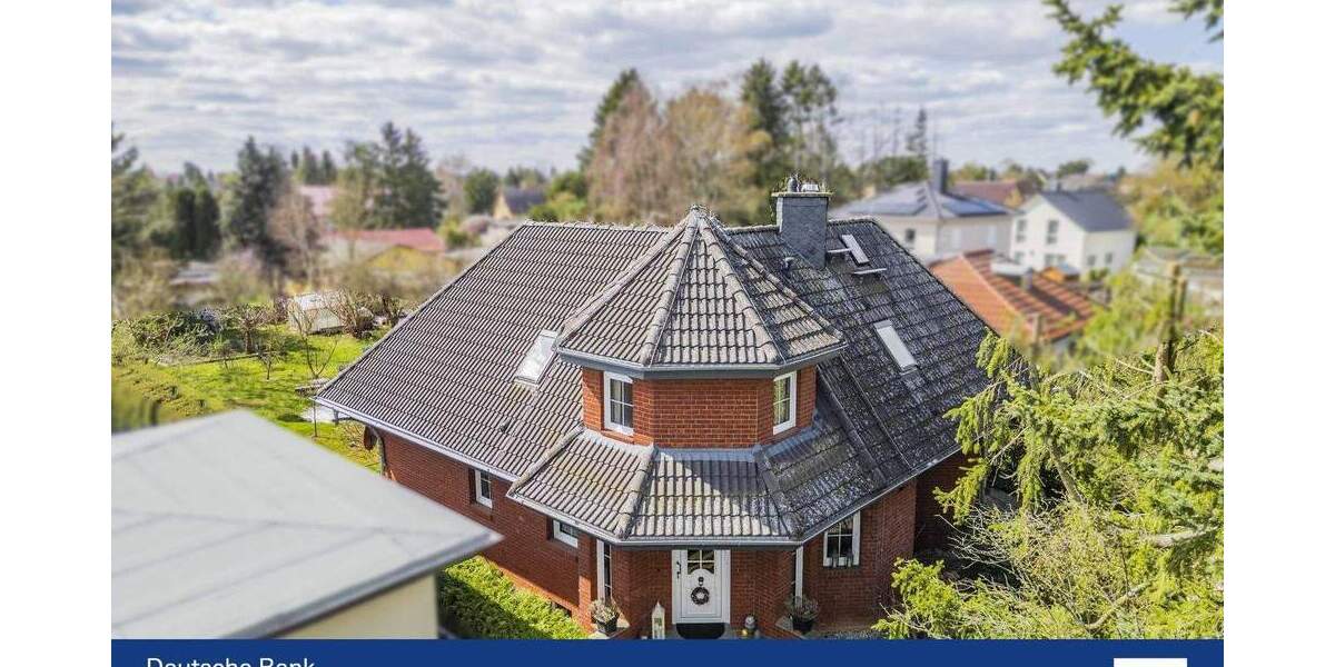 Immobilie mit Potential - großes Grundstück mit attraktivem Haus und weiterer Baufläche 4 zimmer