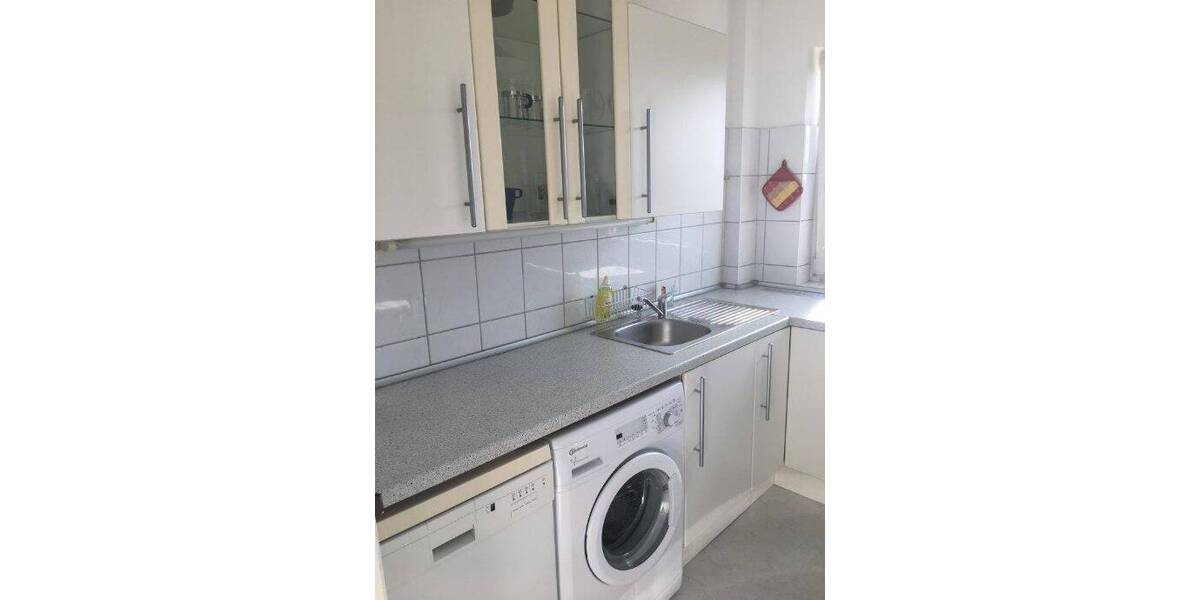 Nähe Adenauerplatz-U7 Top City-Wohnung mit Lift und 2 Balkone (möbliert) 2 zimmer