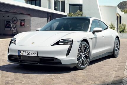 Porsche Taycan 4.304 km 77.930 &euro; Berlin 10587