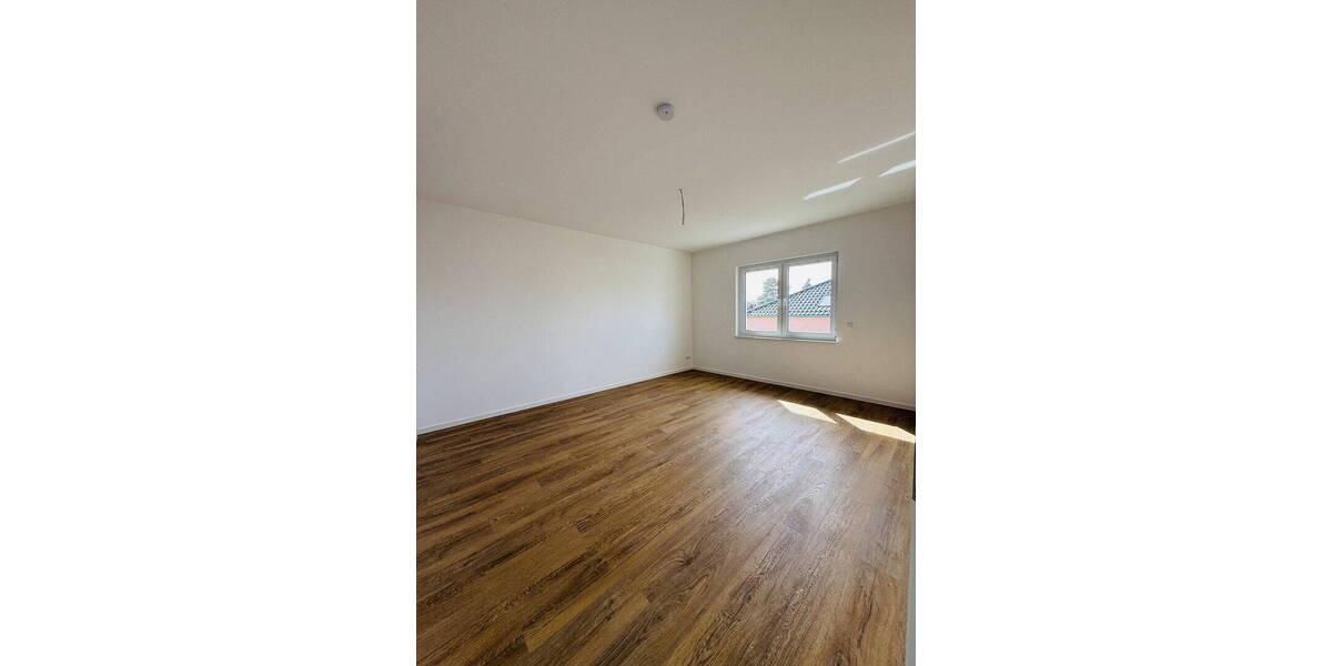 Einfamilienhaus Berlin Kaulsdorf - 4 Zimmer, 154 m&sup2;, 2.800&euro; | Angebot:26355994