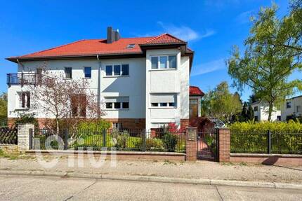 Haus Berlin Lichterfelde - 5 Zimmer, 172 m&sup2;, 930.000&euro; | Angebot:26515970