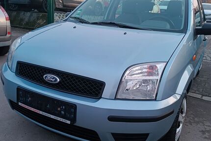 Ford Fusion 95.000 km 1.500 &euro; Berlin 13597