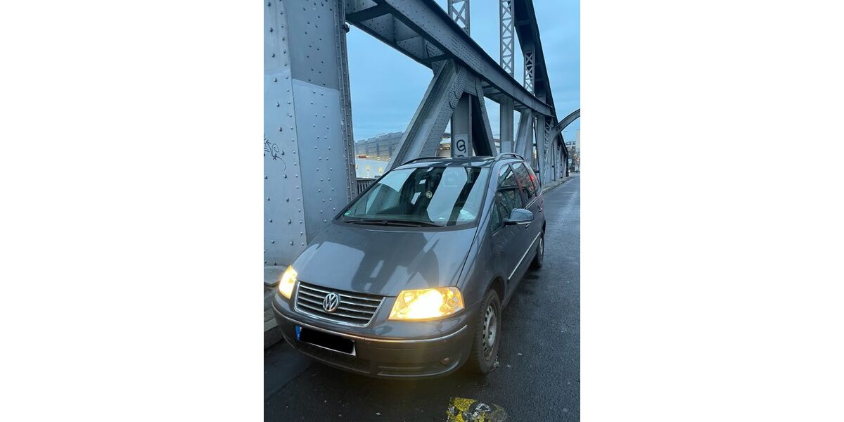 VW Sharan 285.000 km 3.300 &euro; Berlin 13347