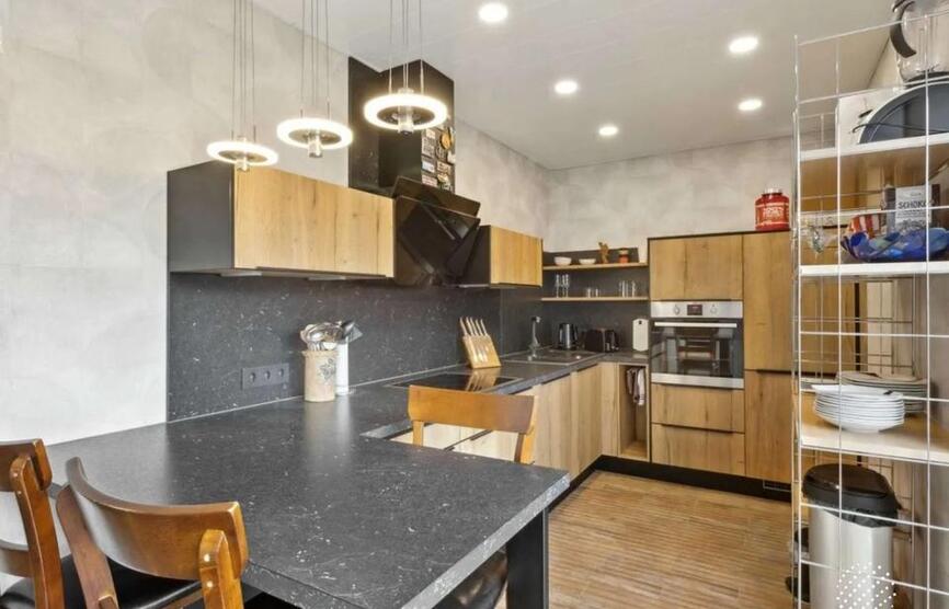 Wohnhaus mit 3 Wohnungen und ein TinyHouse