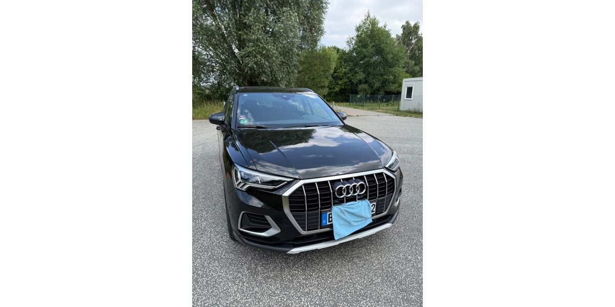 Audi Q3 17.500 km 27.725 &euro; Bernau 16321