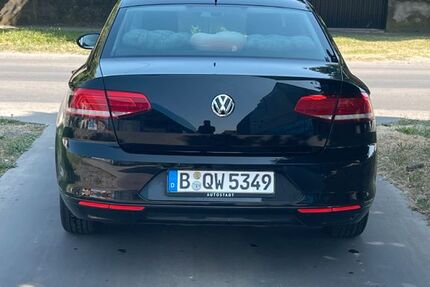 VW Passat 110.000 km 13.500 &euro; Berlin 12103