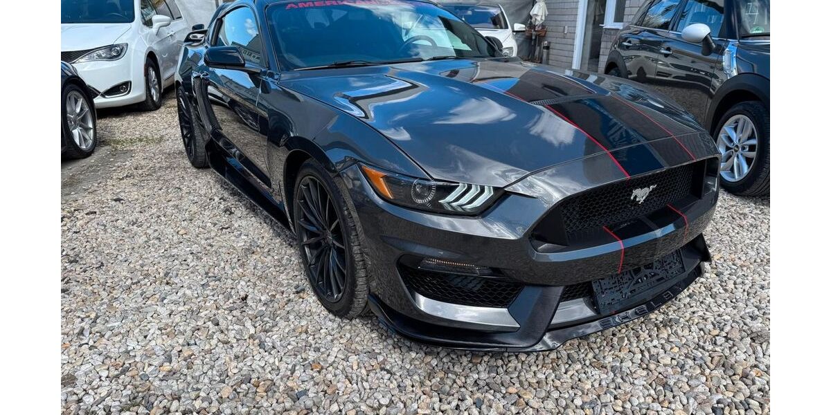 Ford Mustang 105.500 km 24.999 &euro; Berlin 13599