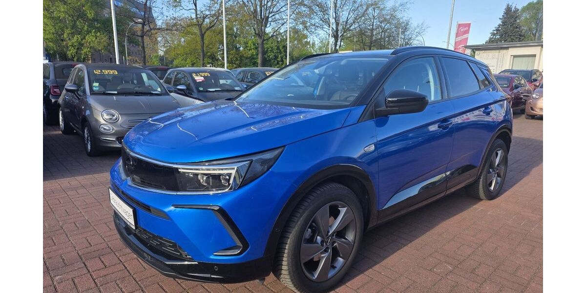 Opel Grandland (X) 31.497 km 24.996 &euro; Hoppegarten 15366